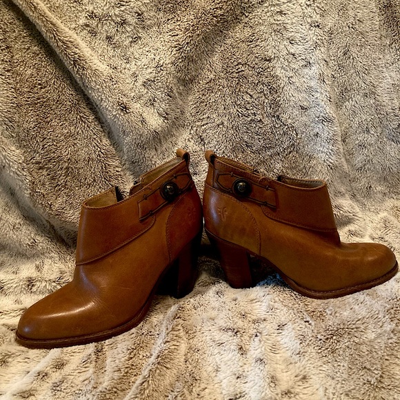 Frye Heeled Booties - Picture 1 of 6